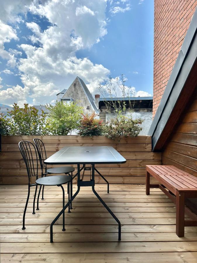Ecrin De Calme Avec Terrasse Lejlighed Chambéry Eksteriør billede